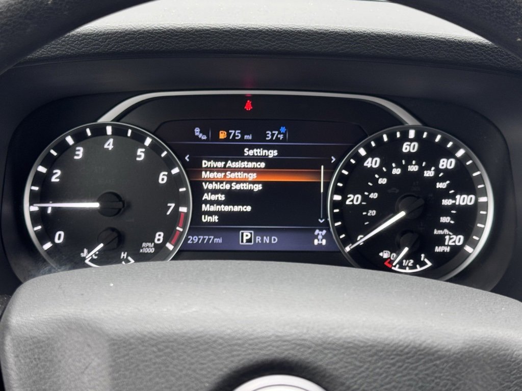 Used 2022 Nissan Frontier SV w/ Technology Package image 12