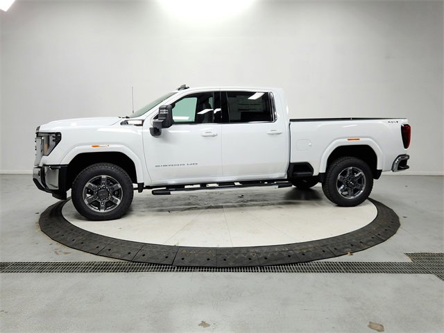 New 2026 GMC Sierra 2500 SLE w/ Preferred Package image 4