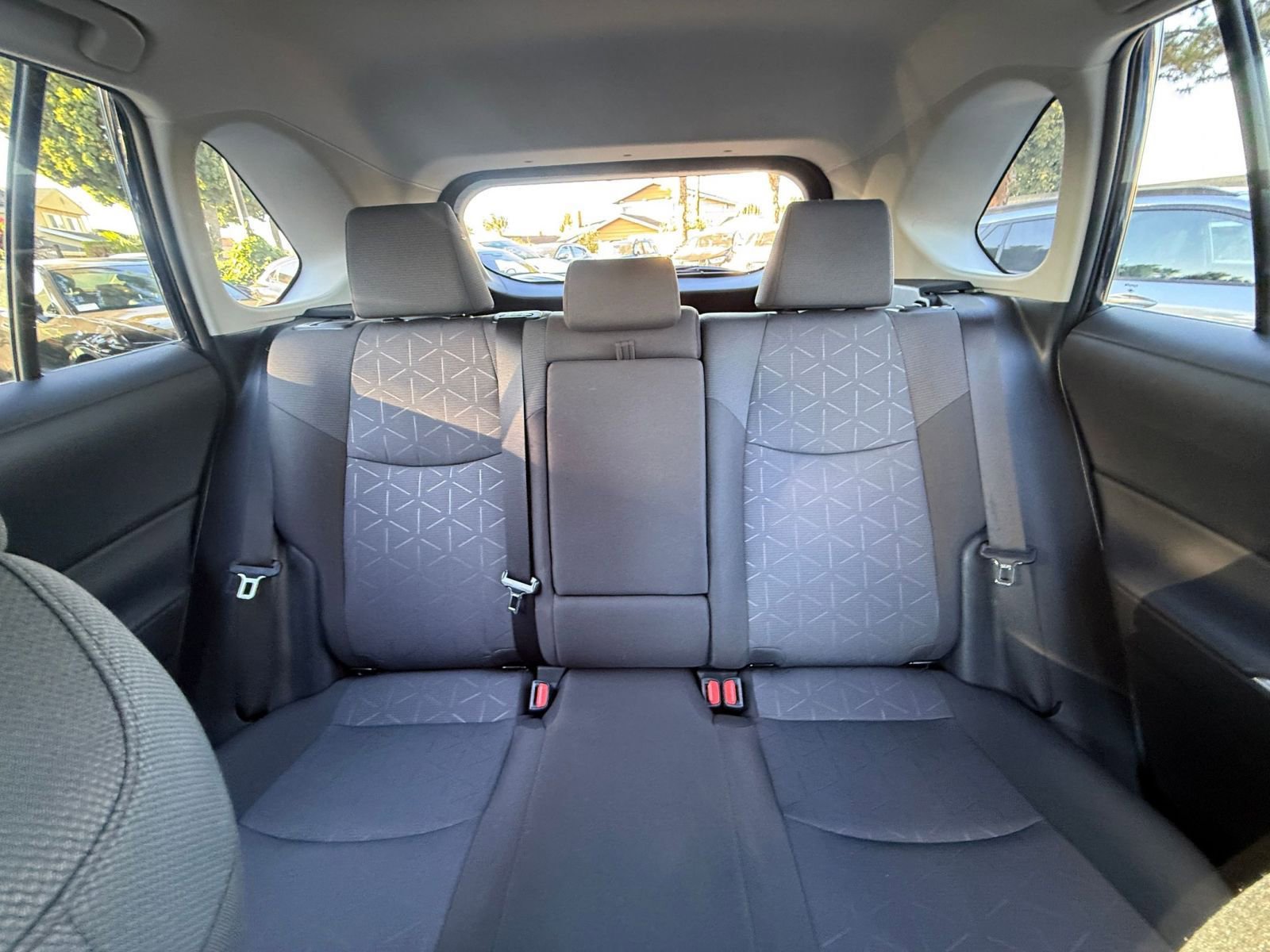 Used 2025 Toyota RAV4 XLE image 35