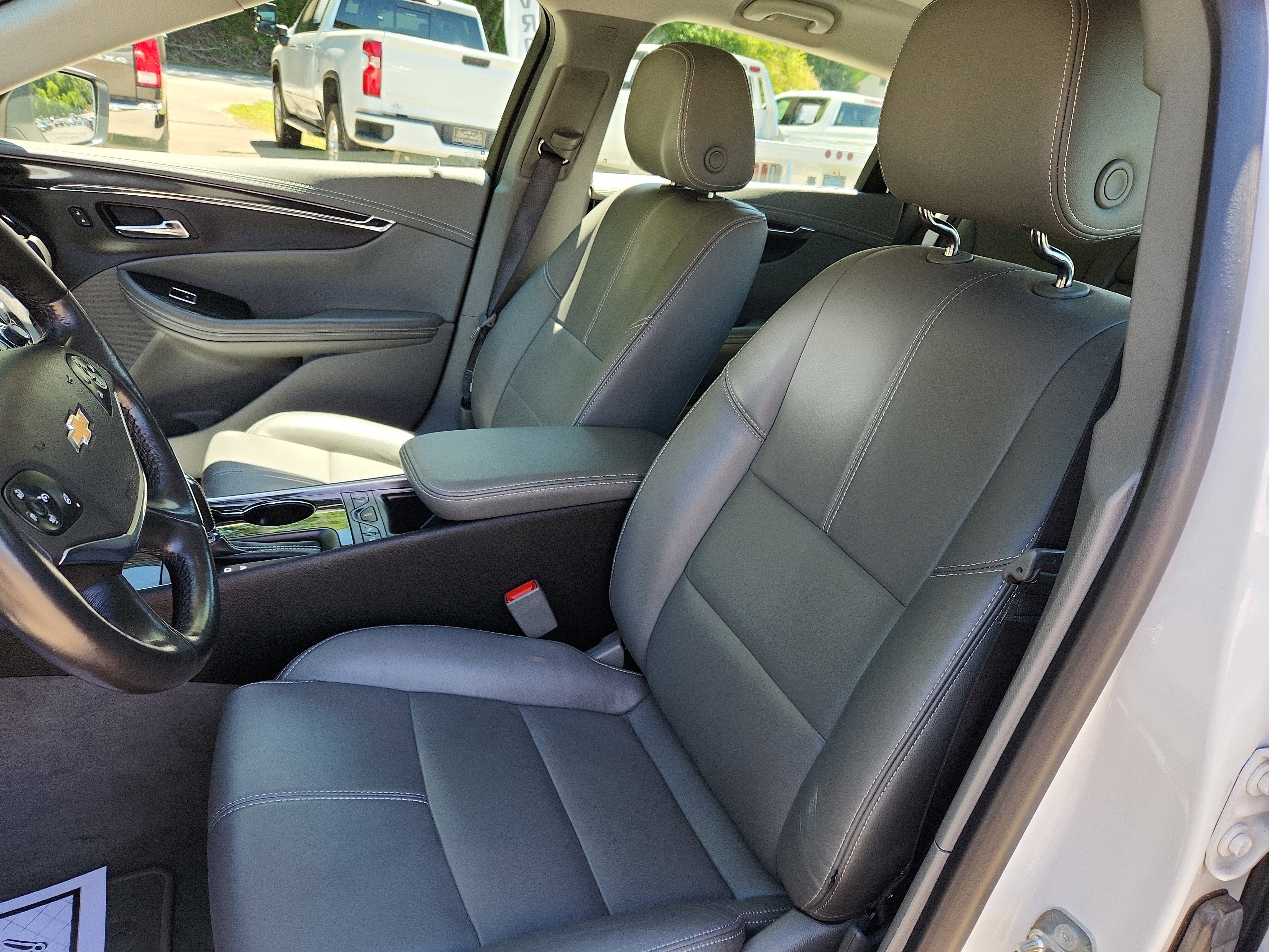 Used 2019 Chevrolet Impala LT w/ LT Leather Package FWD image 24