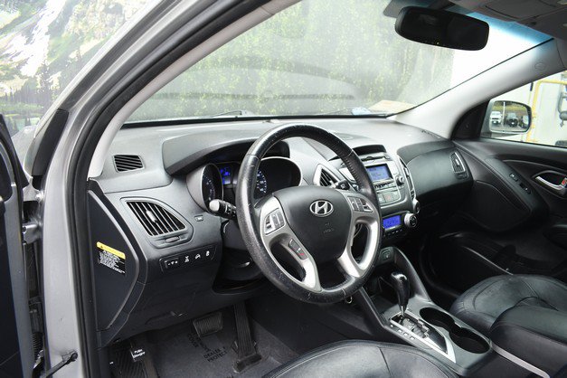 Used 2013 Hyundai Tucson Limited AWD/4WD image 14