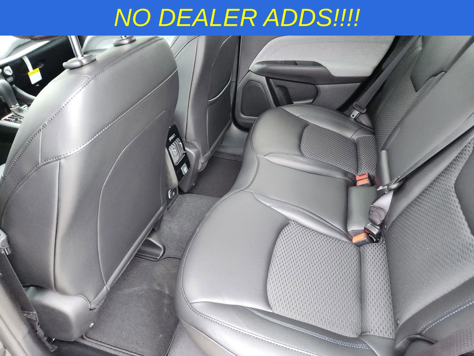 New 2026 Jeep Compass Latitude image 23