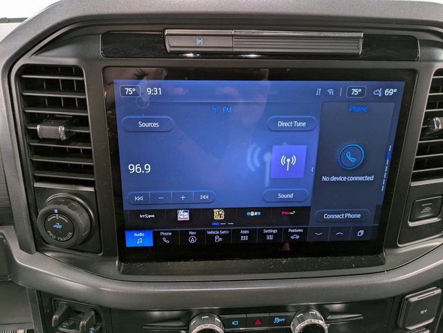 Used 2025 Ford F150 XLT w/ Equipment Group 302A MID image 12