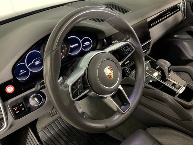 Used 2020 Porsche Cayenne E-Hybrid image 24