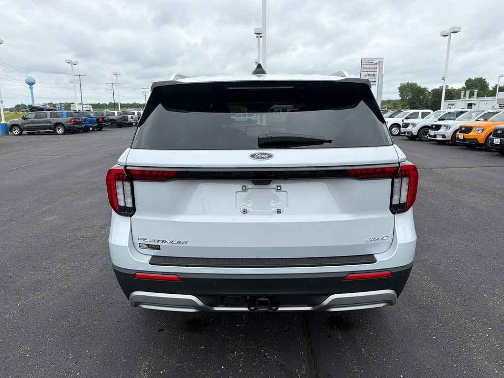 Used 2026 Ford Explorer Platinum w/ LUX Leather Package AWD/4WD image 4