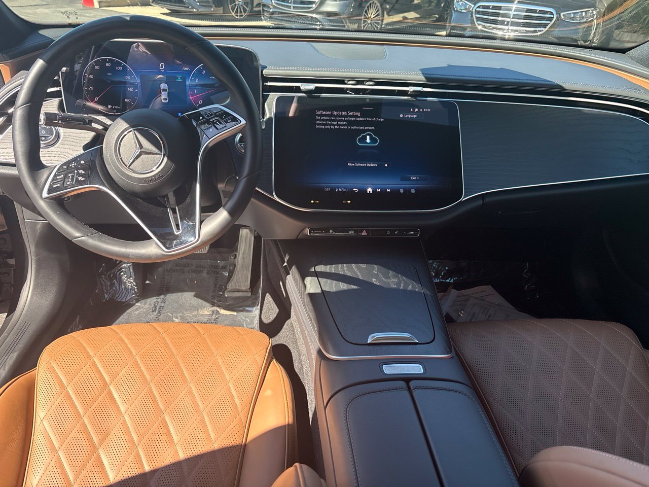 Certified 2024 Mercedes-Benz E 350 4MATIC Sedan image 9