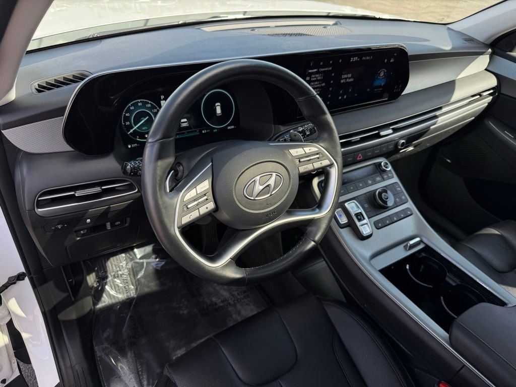 Used 2023 Hyundai Palisade SEL w/ Premium Package image 18