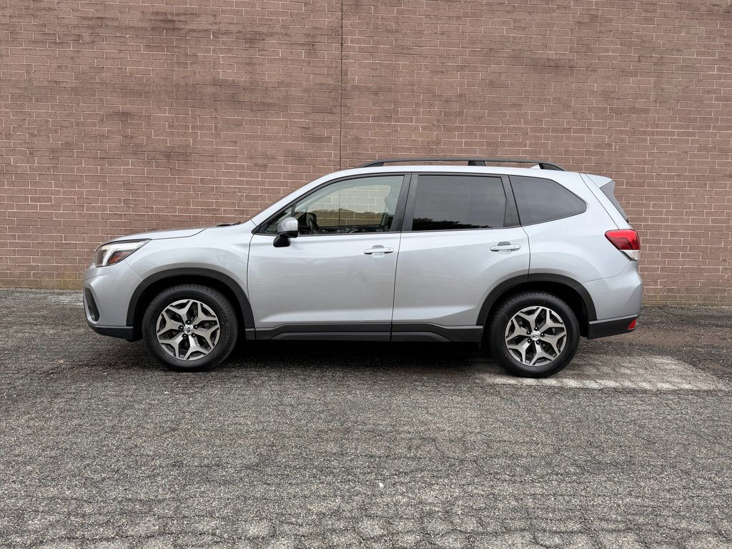 Used 2019 Subaru Forester Premium w/ All-Weather Package image 3