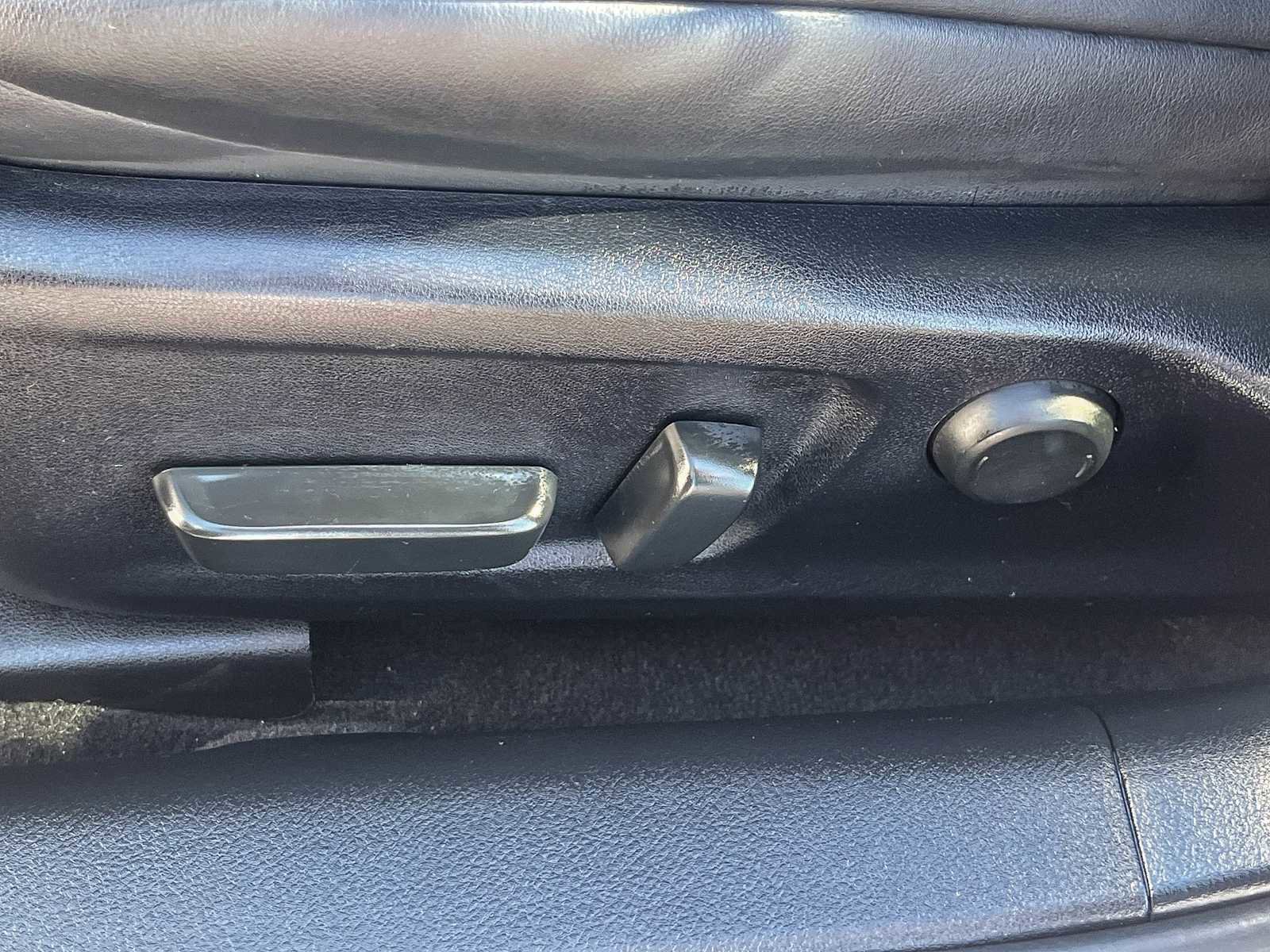 Certified 2023 Lexus IS 500 w/ Accessory Package 2 image 20