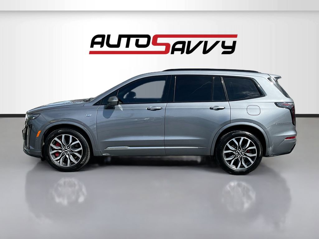 Used 2022 Cadillac XT6 Sport w/ Platinum Package image 4