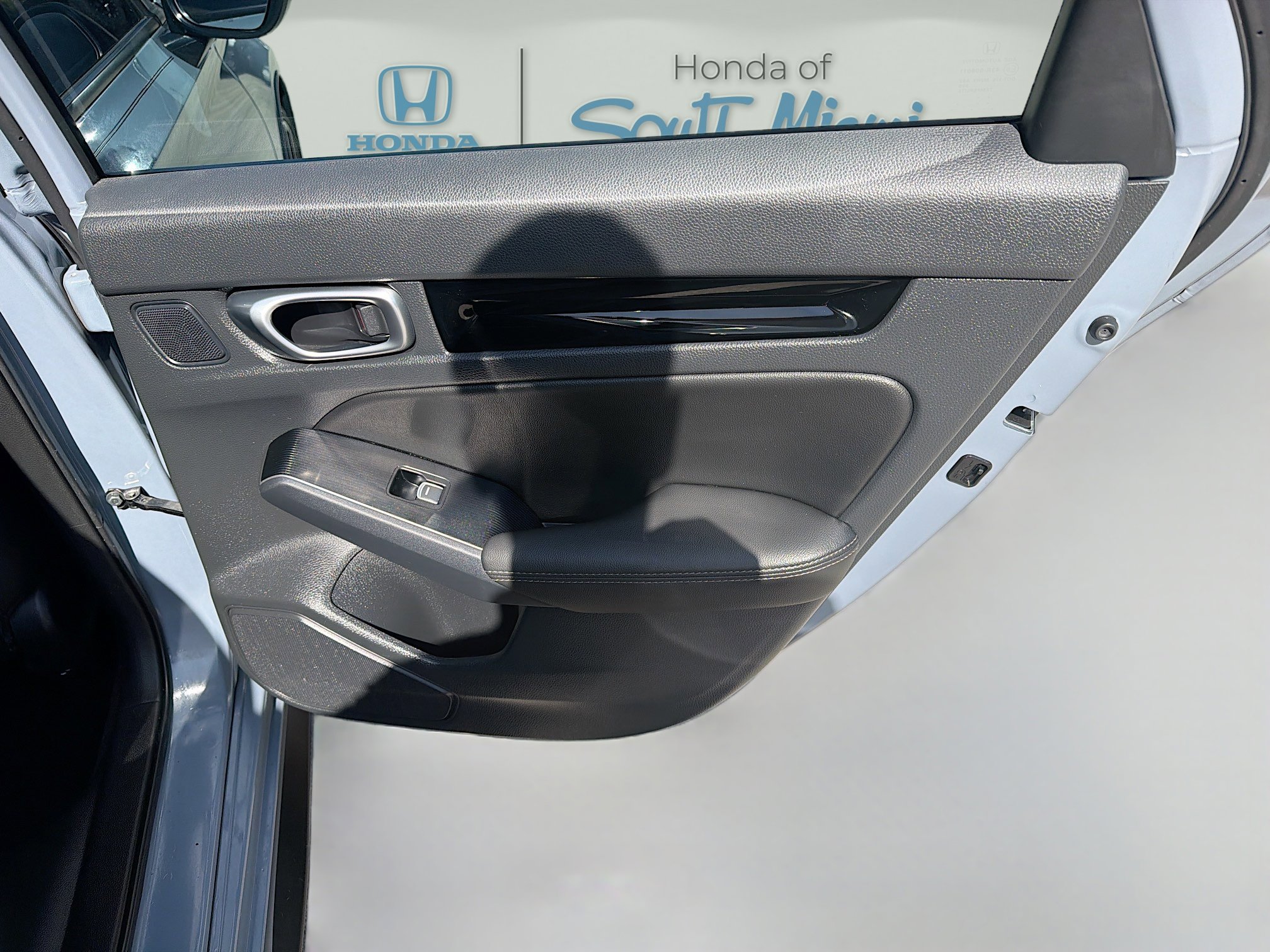 Certified 2024 Honda Civic Sport Touring image 30