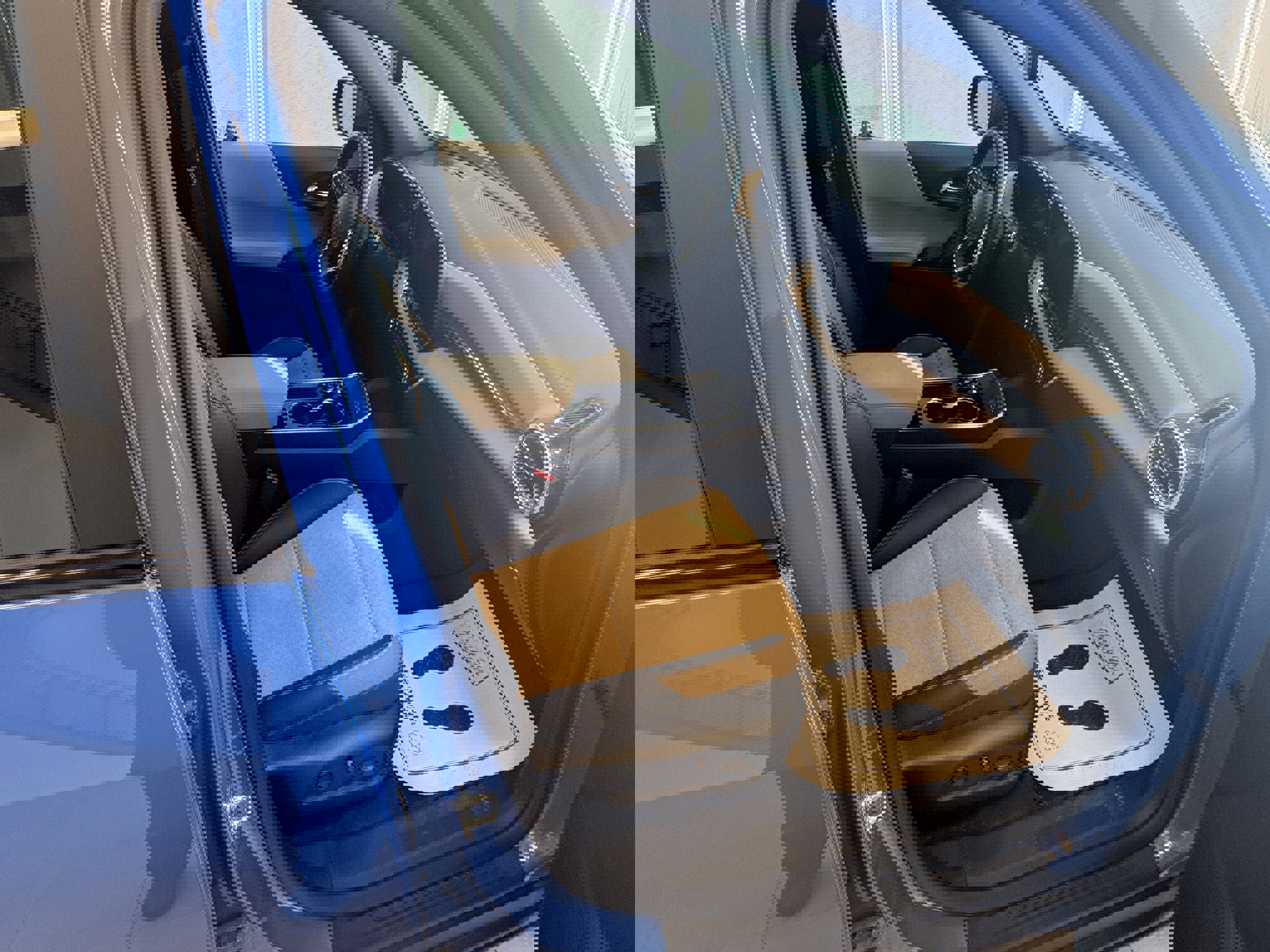 Used 2025 Chevrolet Equinox ACTIV w/ Safety and Technology Package image 13