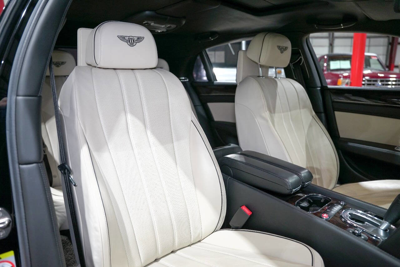Used 2014 Bentley Flying Spur W12 image 37