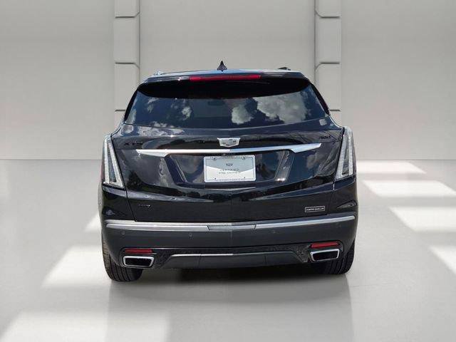Certified 2024 Cadillac XT5 Sportv w/ Technology Package AWD/4WD image 4