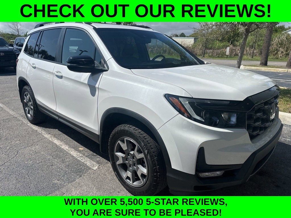 Used 2023 Honda Passport TrailSport image 3