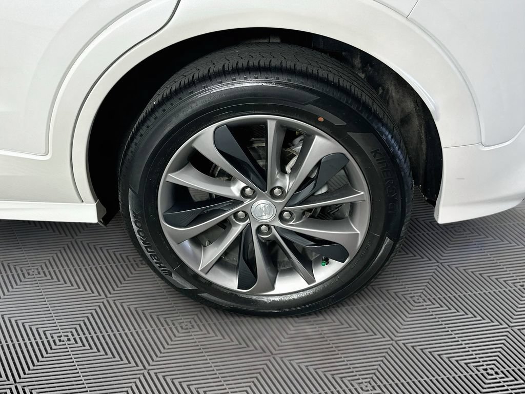 Used 2021 Buick Encore GX Essence w/ Sport Touring Package AWD/4WD image 37