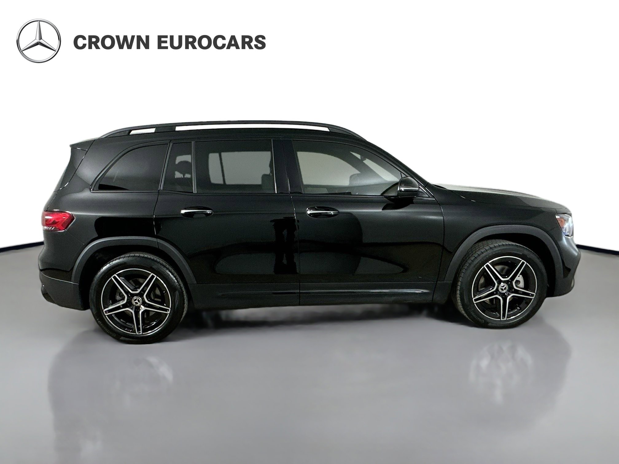 Certified 2023 Mercedes-Benz GLB 250 4MATIC image 4
