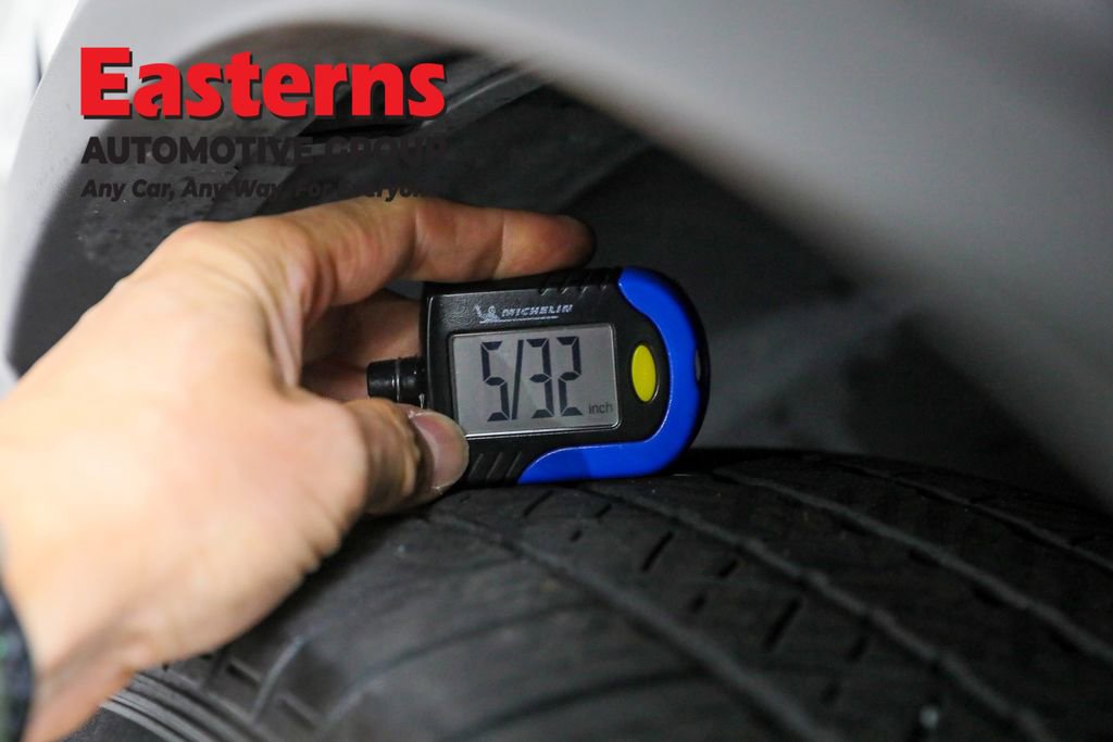 Used 2022 Nissan Rogue SV w/ SV Premium Package image 27