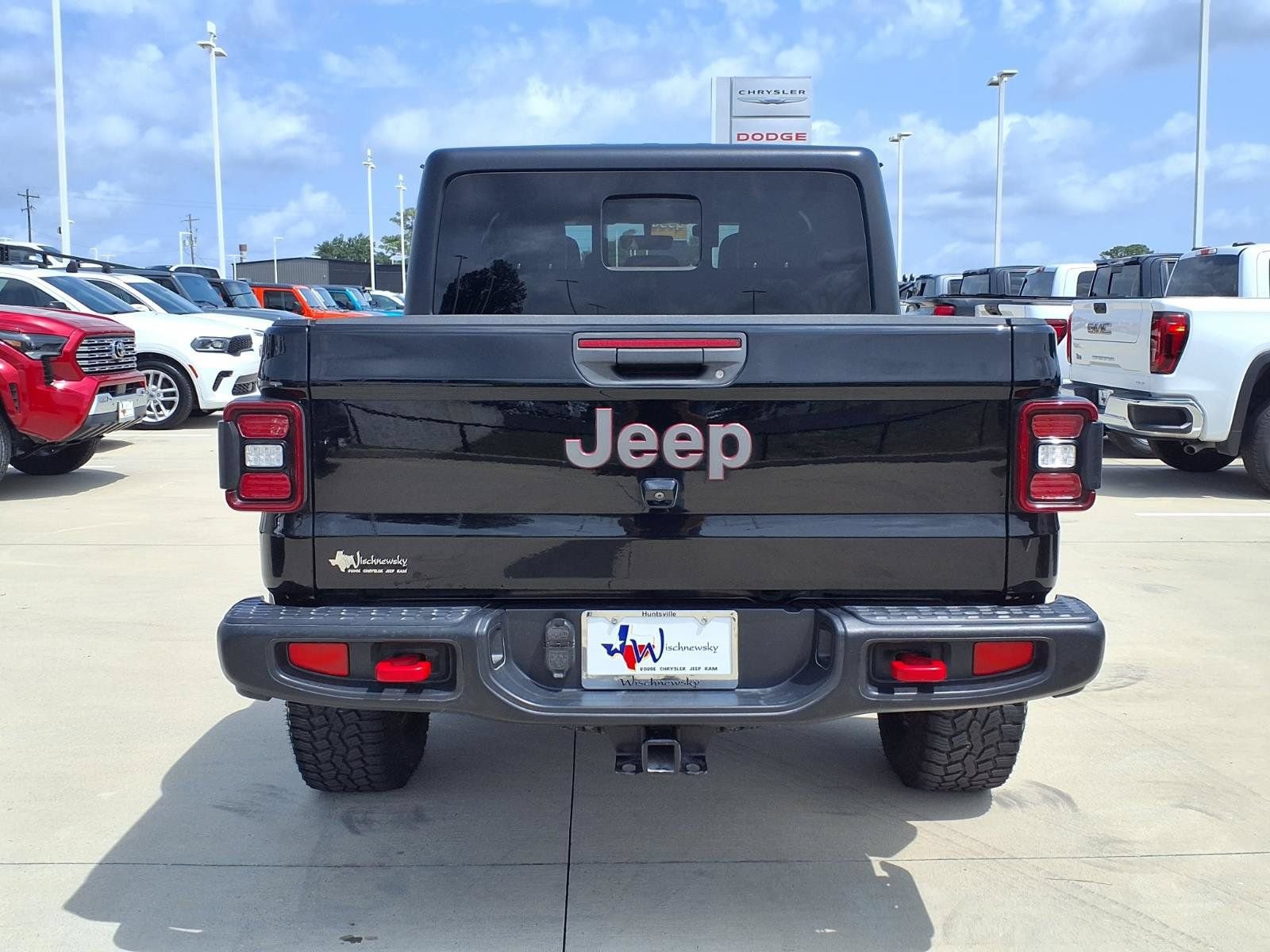 Used 2020 Jeep Gladiator Rubicon AWD/4WD image 6