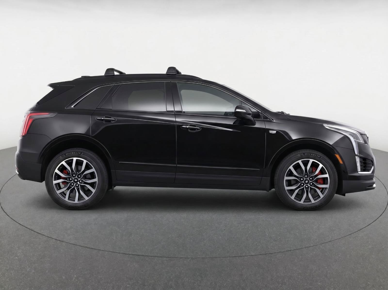 Used 2024 Cadillac XT5 Sportv w/ Technology Package AWD/4WD image 8