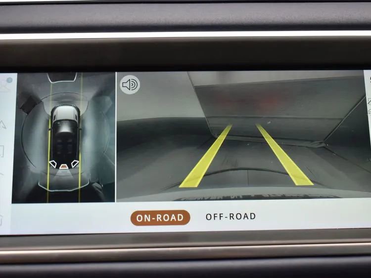 Used 2021 Land Rover Range Rover Evoque S image 31