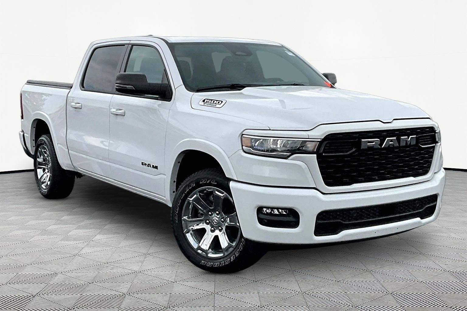 Used 2025 RAM 1500 Big Horn AWD/4WD image 3