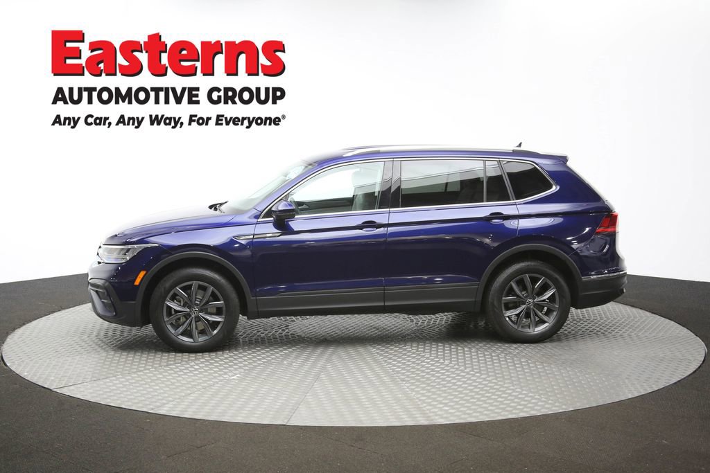 Used 2022 Volkswagen Tiguan SE image 57
