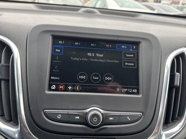 Used 2019 Chevrolet Equinox LS w/ LS Convenience Package AWD/4WD image 16