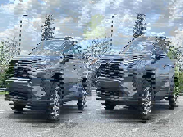Used 2022 Toyota RAV4 XLE w/ Convenience Package AWD/4WD image 20