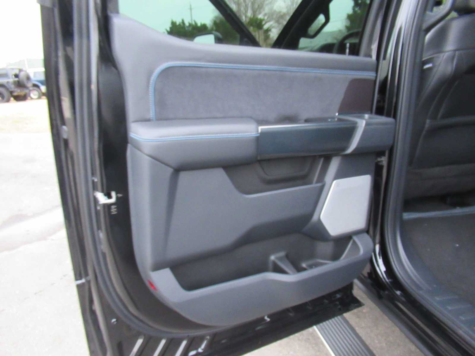 New 2026 Ford F350 Platinum AWD/4WD image 15