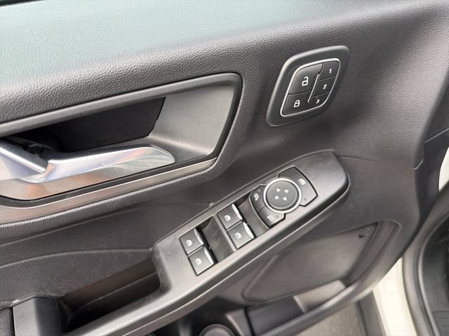 Used 2022 Ford Escape Titanium FWD image 11