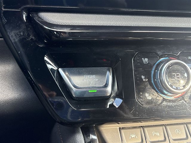 Certified 2024 GMC Sierra 1500 AT4 w/ Technology Package image 17