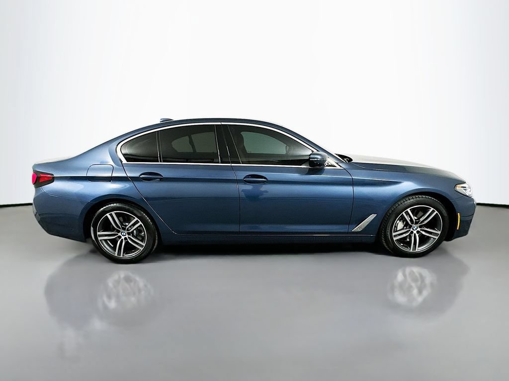 Certified 2023 BMW 530i RWD image 4