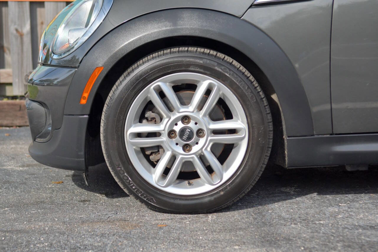 Used 2012 MINI Cooper S image 12