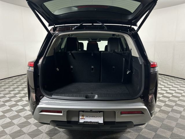 Used 2022 Nissan Pathfinder SL image 9