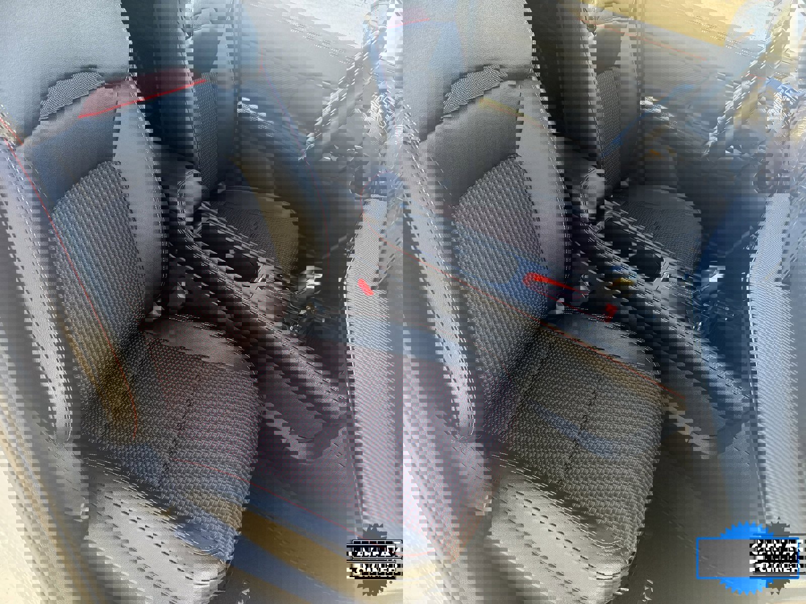 Certified 2025 Nissan Kicks SR image 11