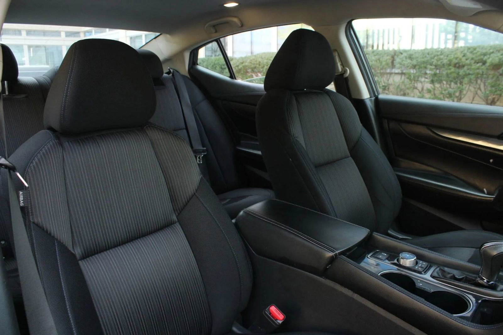 Used 2020 Nissan Maxima 3.5 S w/ Floor Mat Group FWD image 25