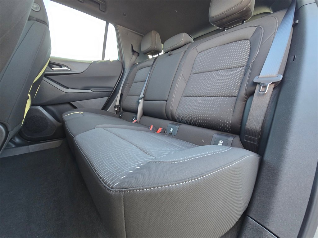 New 2026 Chevrolet Equinox LT image 13