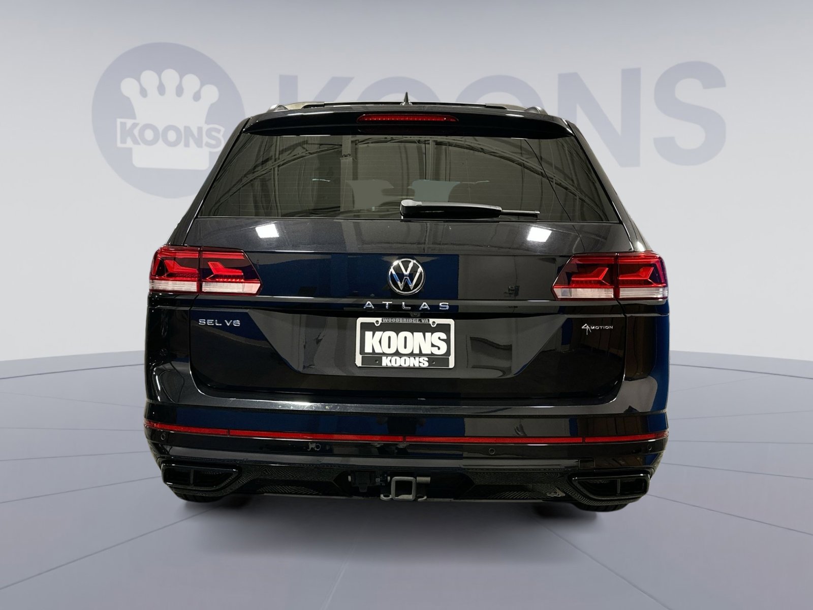 Used 2023 Volkswagen Atlas SEL R-Line image 5
