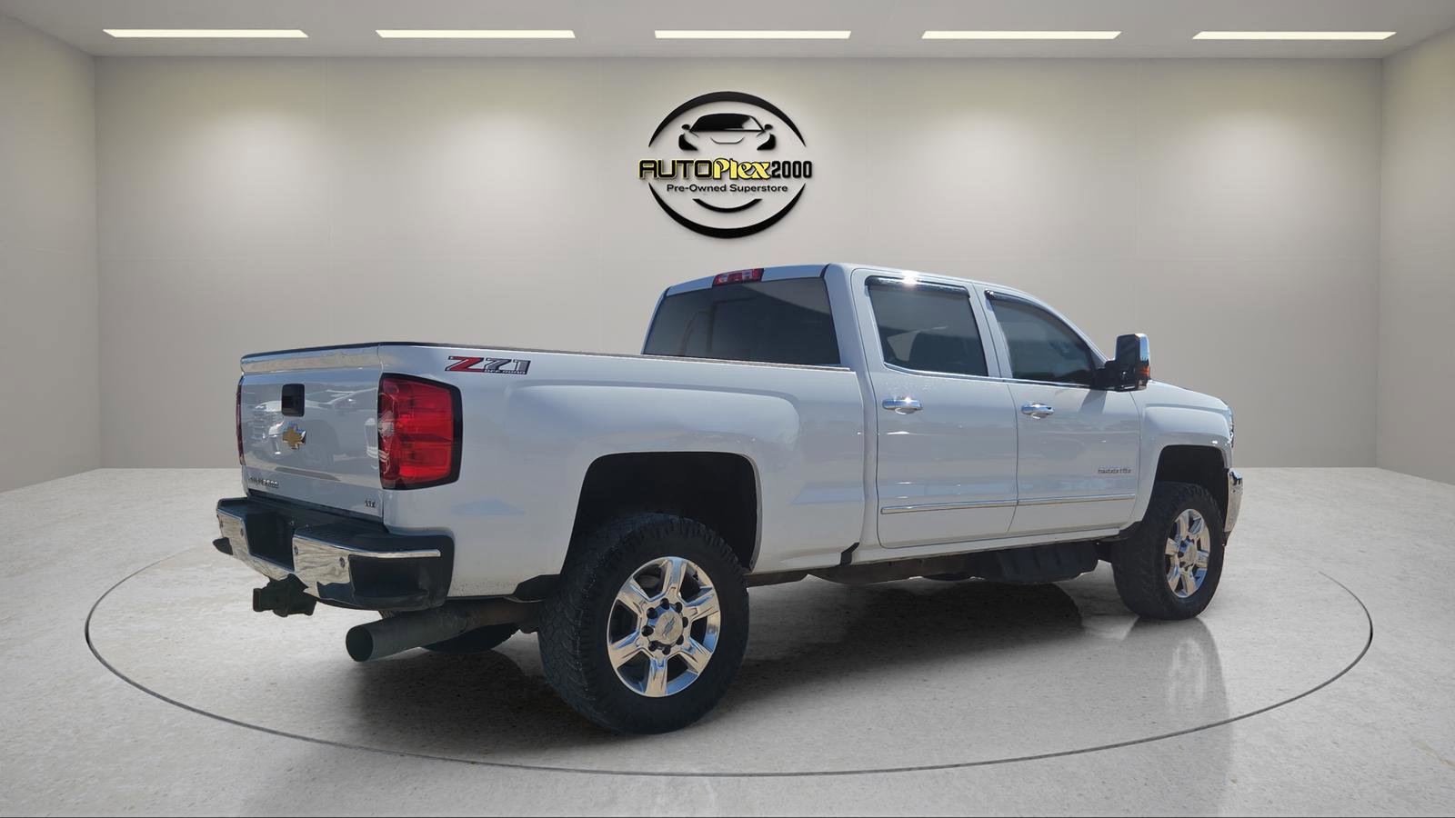 Used 2018 Chevrolet Silverado 2500 LTZ w/ Duramax Plus Package image 7