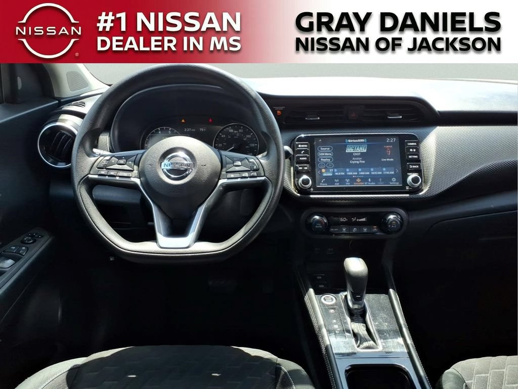Used 2021 Nissan Kicks SV FWD image 9