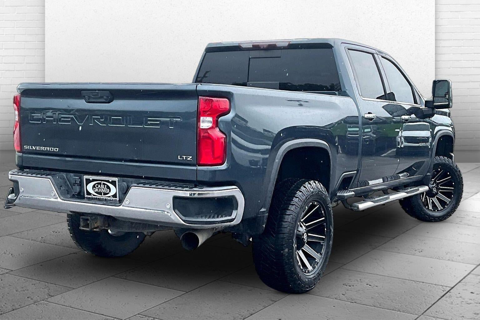 Used 2020 Chevrolet Silverado 2500 LTZ w/ LTZ Premium Package AWD/4WD image 12