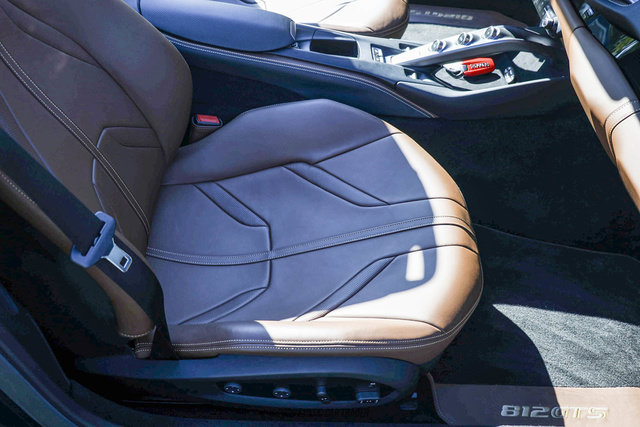 Used 2021 Ferrari 812 GTS RWD image 50
