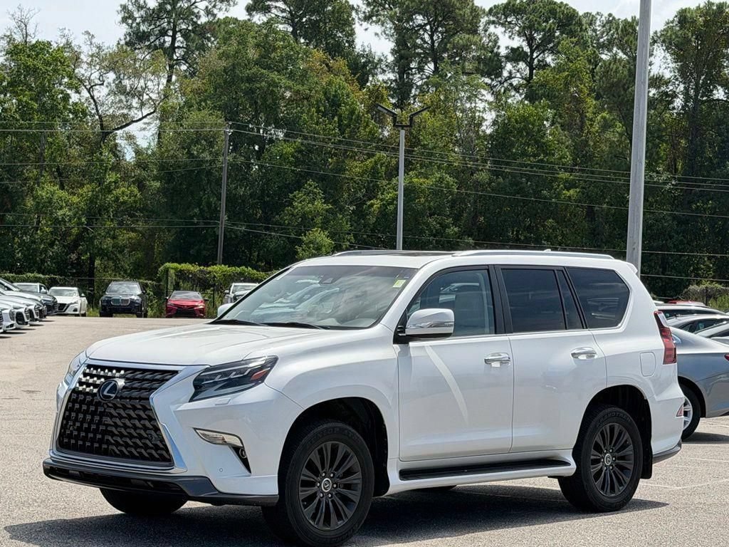 Used 2022 Lexus GX 460 Luxury w/ Sport Design Package AWD/4WD image 8