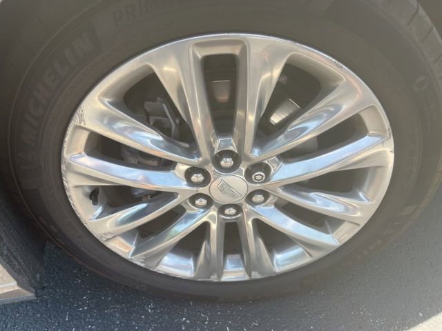 Used 2023 Cadillac XT6 Premium Luxury w/ Technology Package AWD/4WD image 8