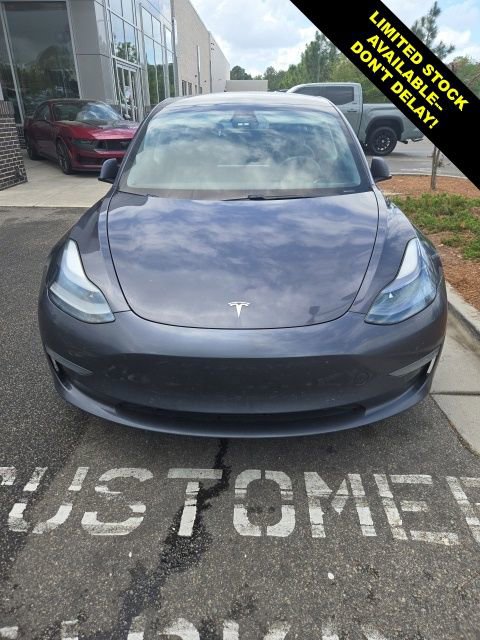Used 2021 Tesla Model 3 Long Range AWD/4WD image 3