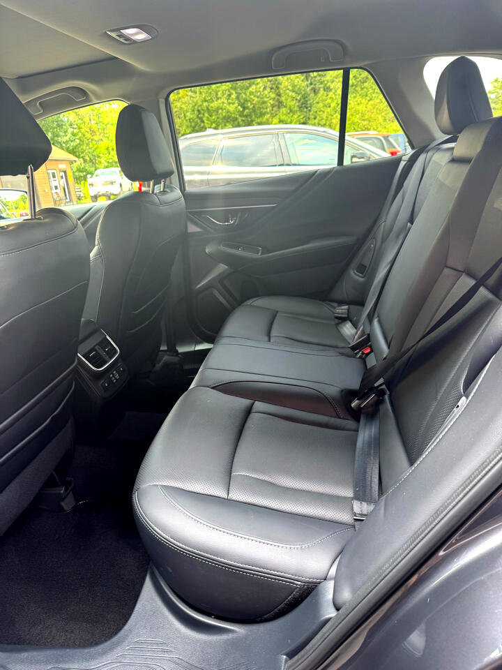 Used 2025 Subaru Outback Touring image 17