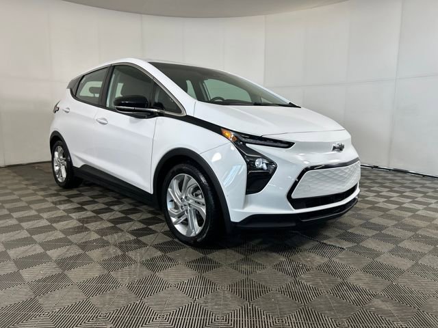 Used 2023 Chevrolet Bolt LT w/ Driver Confidence Package image 2