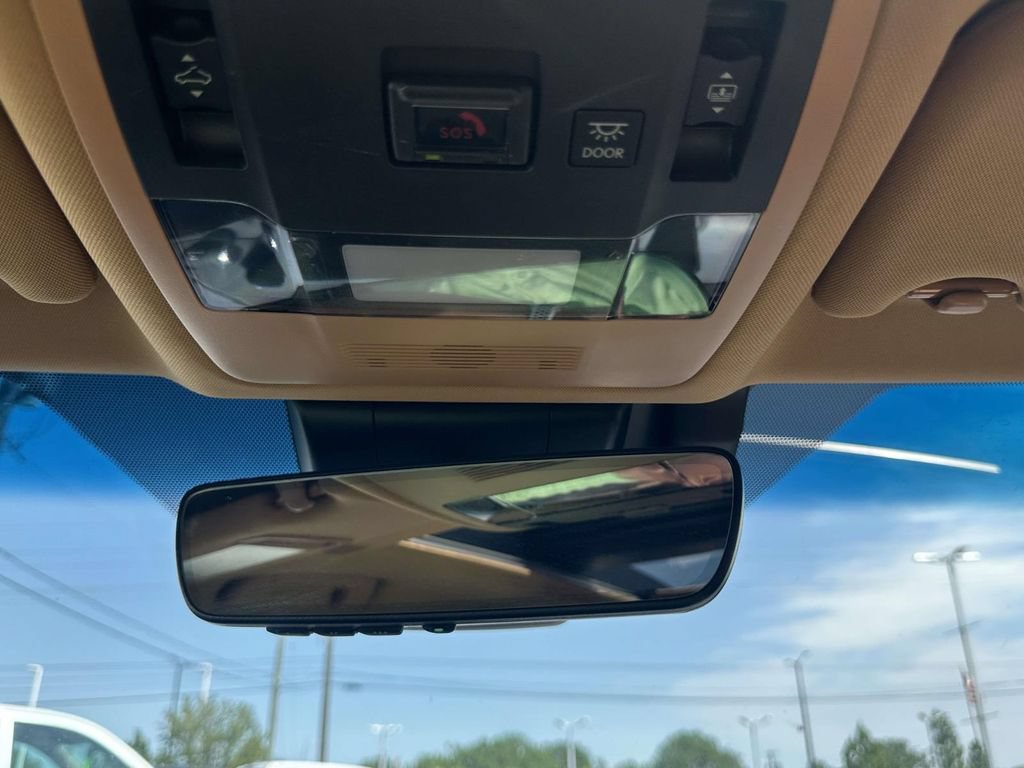 Used 2022 Lexus ES 350 w/ Premium Package FWD image 31