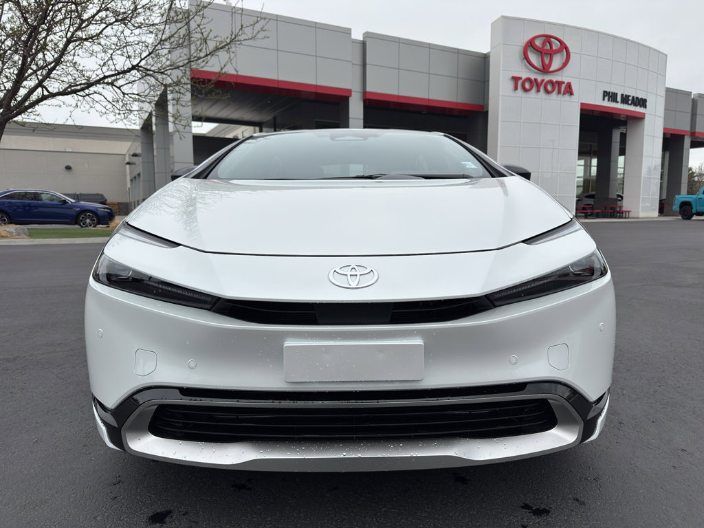 New 2026 Toyota Prius Plug-In Hybrid FWD image 6